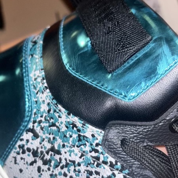 Louis Vuitton Rivoli Ankle Sneakers Metallic Blue  - Size 8 - Picture 3 of 6